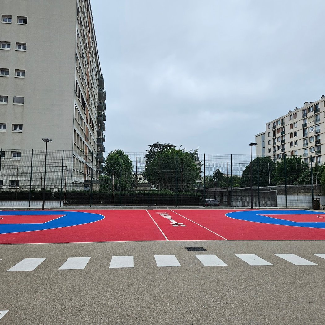 Terrain de sport Langevin wallon 2